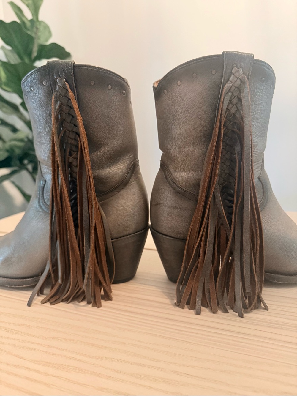 Idyllwind Plaity Please Gunmetal Braided Fringe Booties Womens 9 Miranda Lambert - Picture 7 of 9
